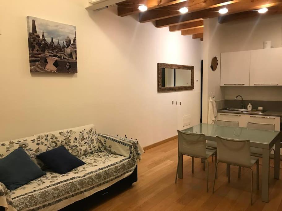 La Finestra Sul Cielo Del Porto Antico Di Genova Apartment Exterior foto
